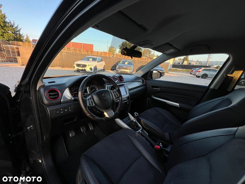 Suzuki Vitara 1.4 Boosterjet XLED 2WD - 26