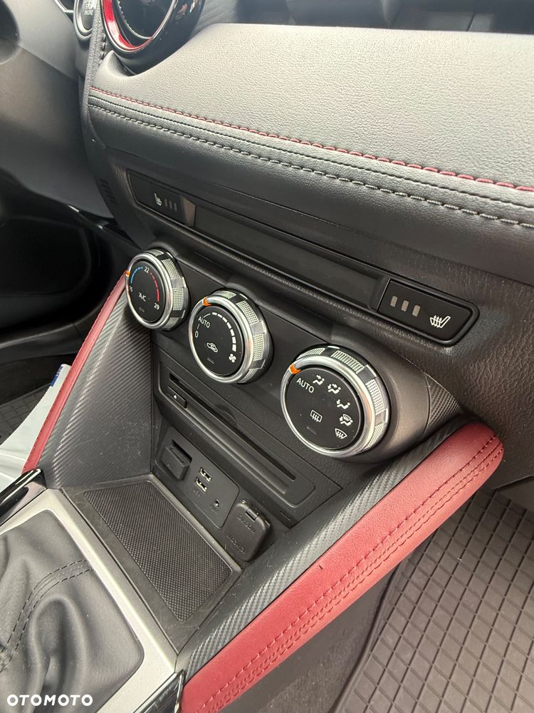 Mazda CX-3 SKYACTIV-G 120 FWD Sports-Line - 33