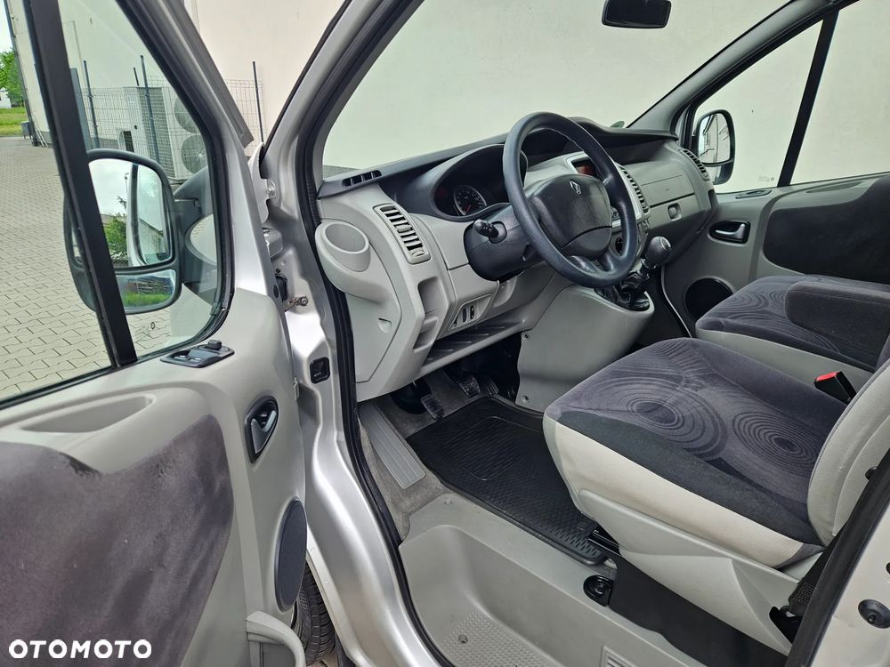Renault Trafic Passenger Pack Clim - 11