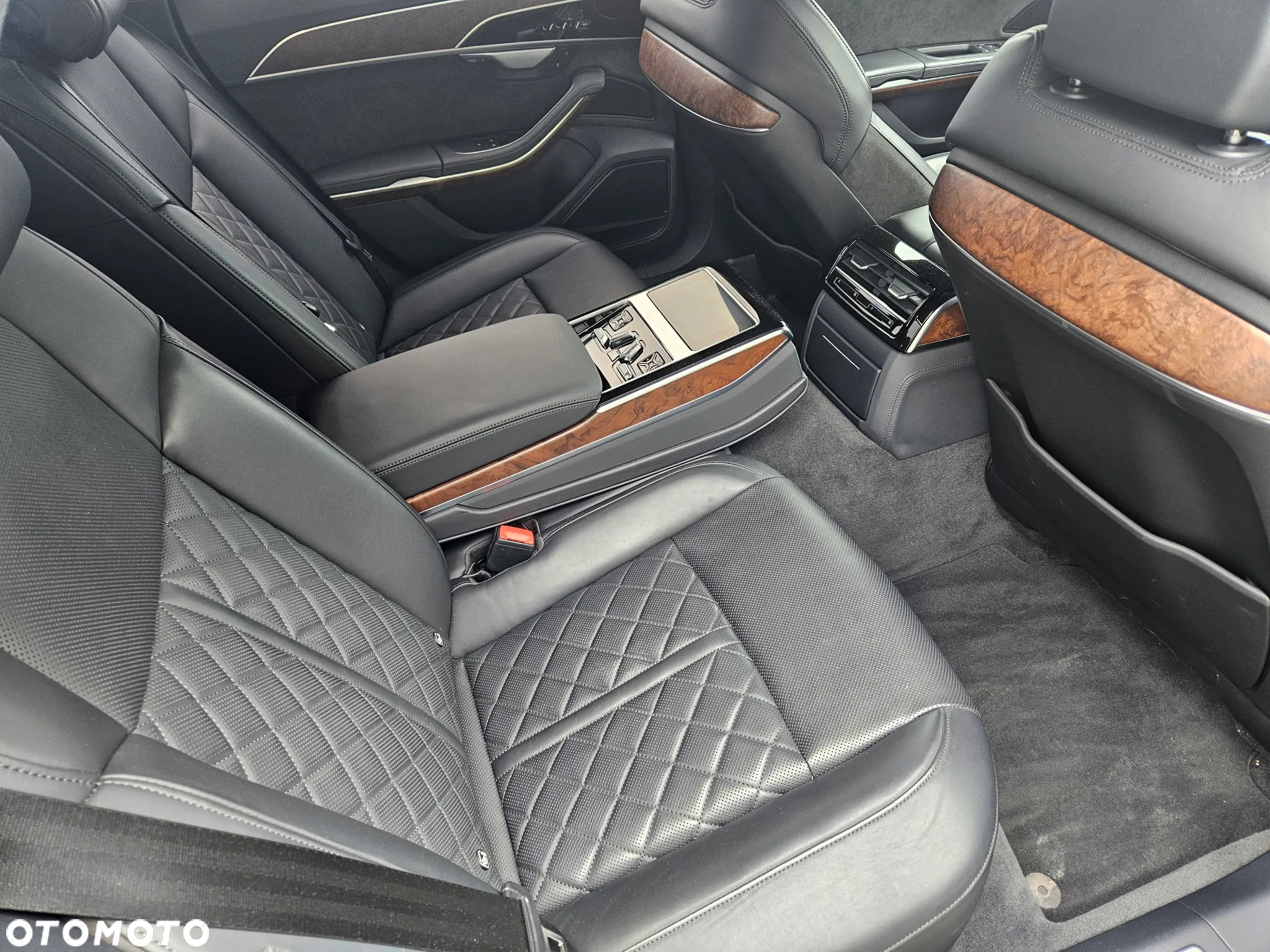 Audi A8 50 TDI quattro tiptronic - 24