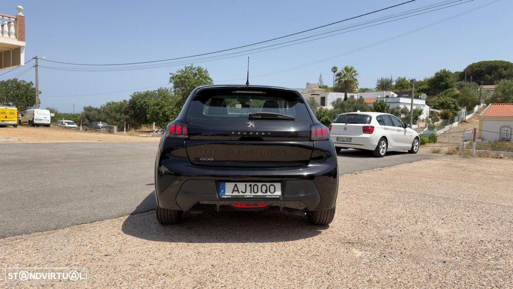 Peugeot e-208 - 2