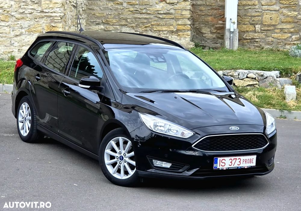 Ford Focus - 10