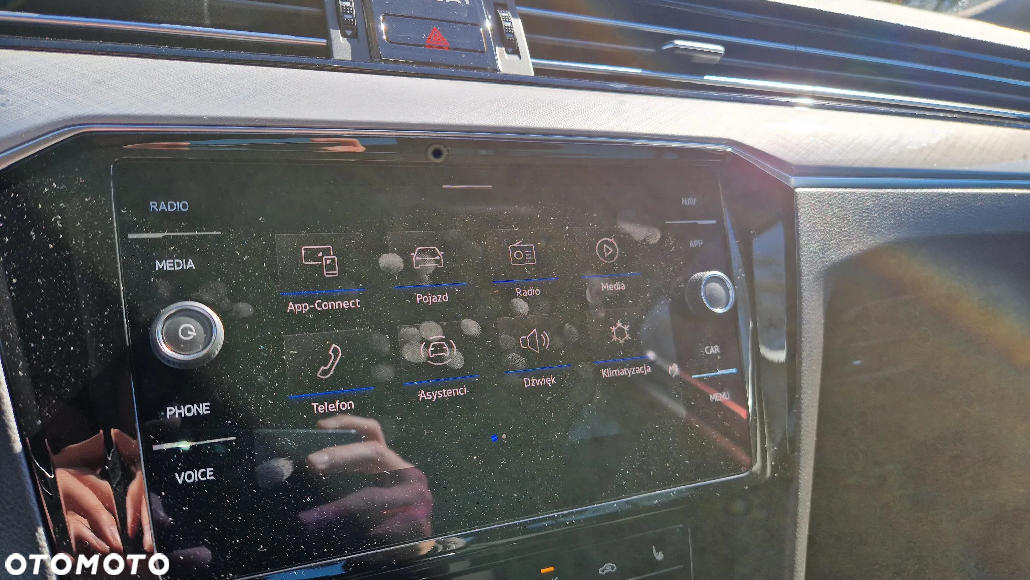 Volkswagen Passat 2.0 TDI EVO Elegance DSG - 24