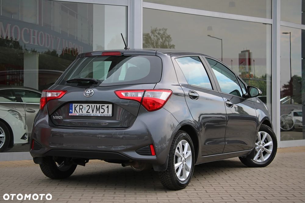 Toyota Yaris 1.0 Active - 5
