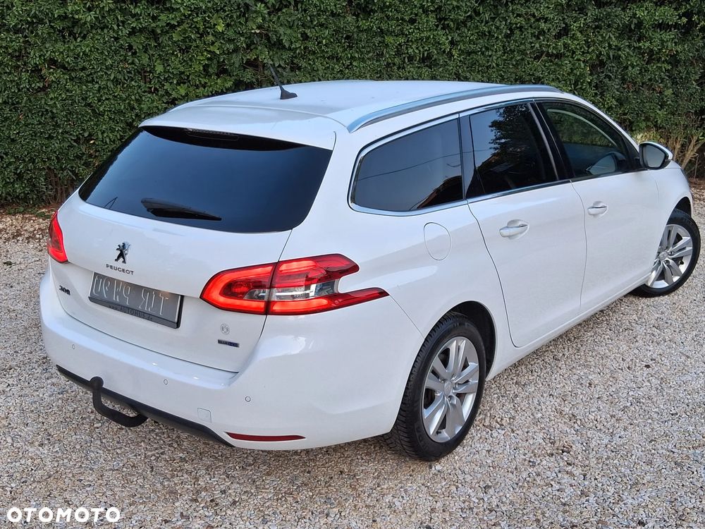 Peugeot 308 SW 1.6 BlueHDi Allure S&S - 19