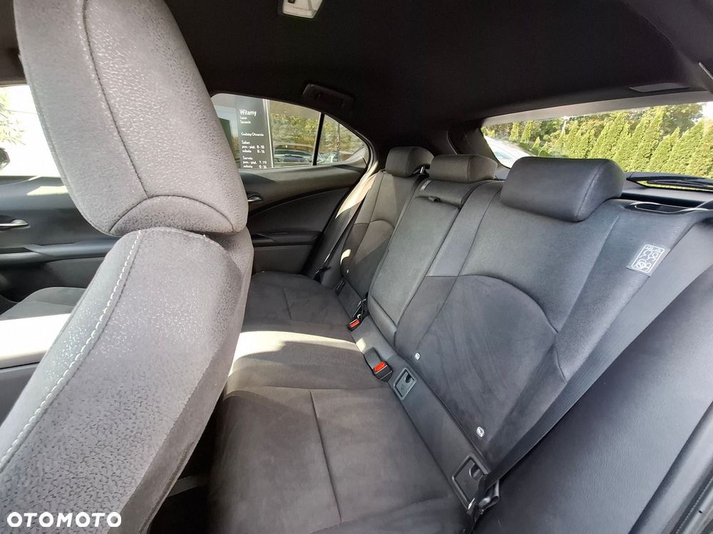 Lexus UX 250h GPF Business Edition 2WD - 16