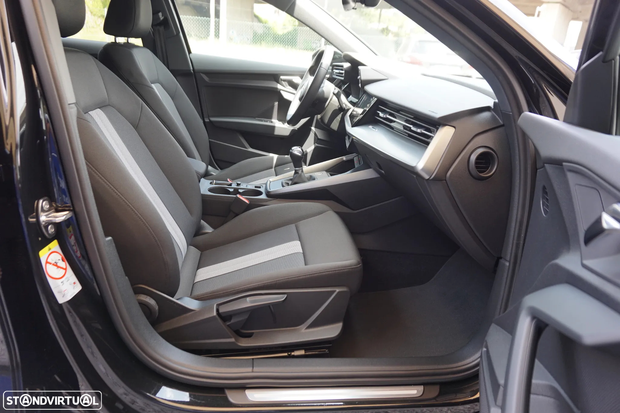 Audi A3 Sportback 30 TFSI Advanced - 19