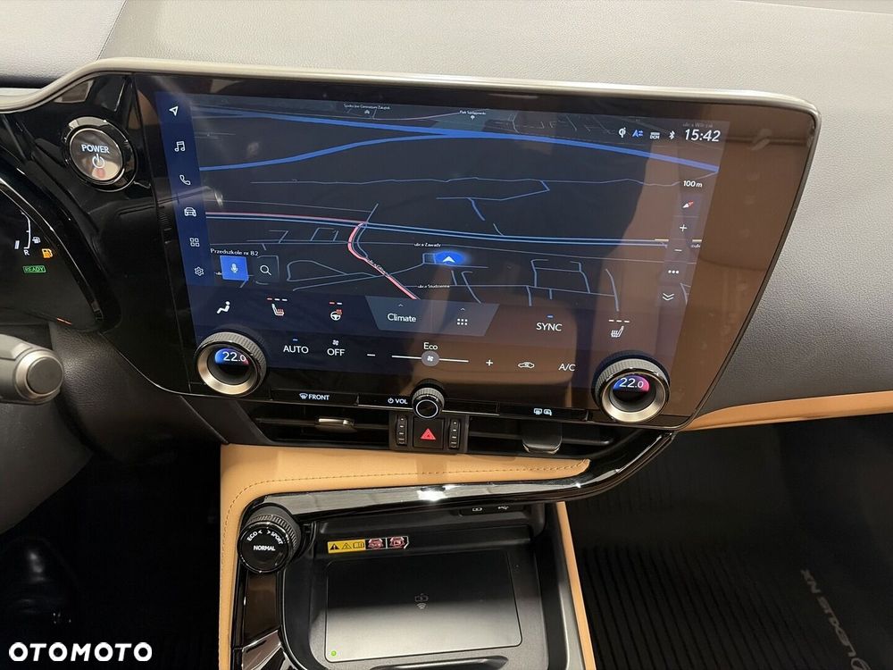 Lexus NX 2024