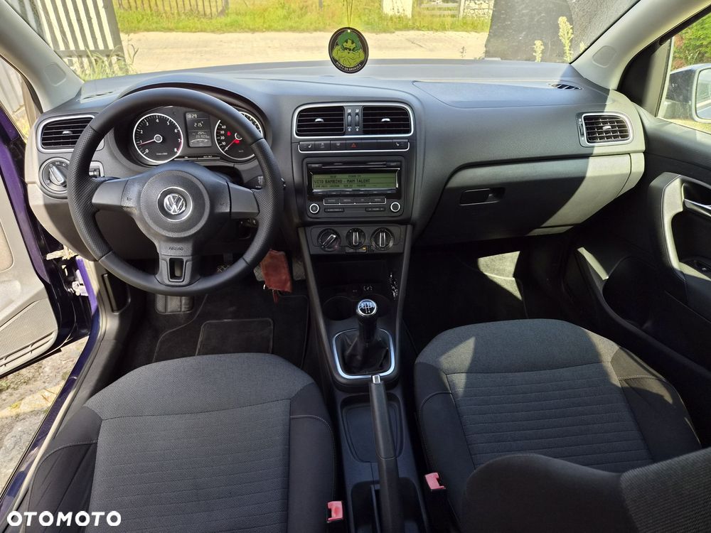 Volkswagen Polo - 6