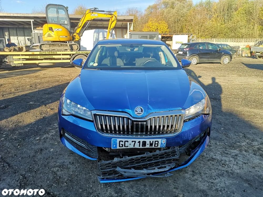 Skoda Superb 2.0 TDI DSG Ambition - 3
