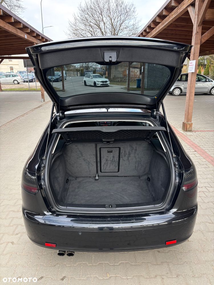 Audi A3 Sportback 2.0 TDI DPF Ambition - 25