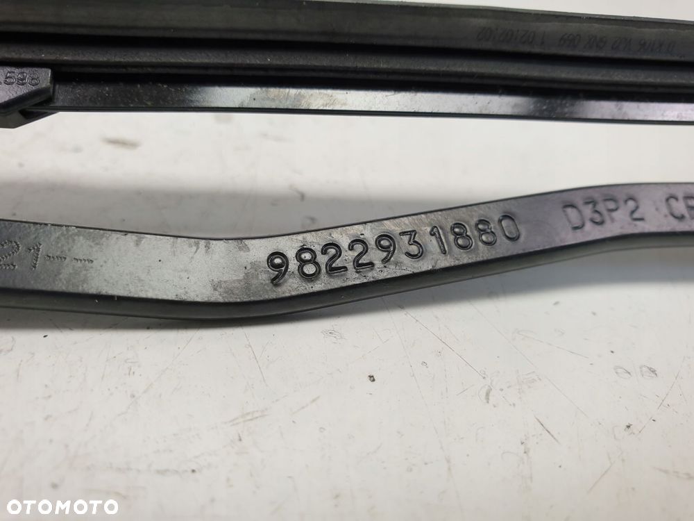 Opel Corsa F PRAWE RAMIE WYCIERACZKI przód - 5