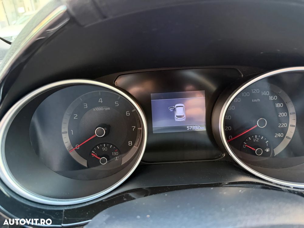 Kia Ceed 1.4 T-GDI 7DCT GT Line - 13