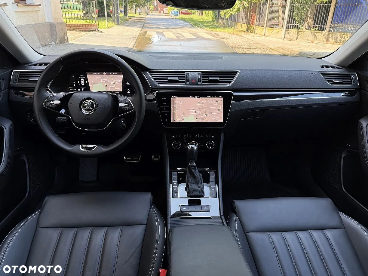 Skoda Superb 2.0 TDI SCR 4x4 L&K DSG - 17