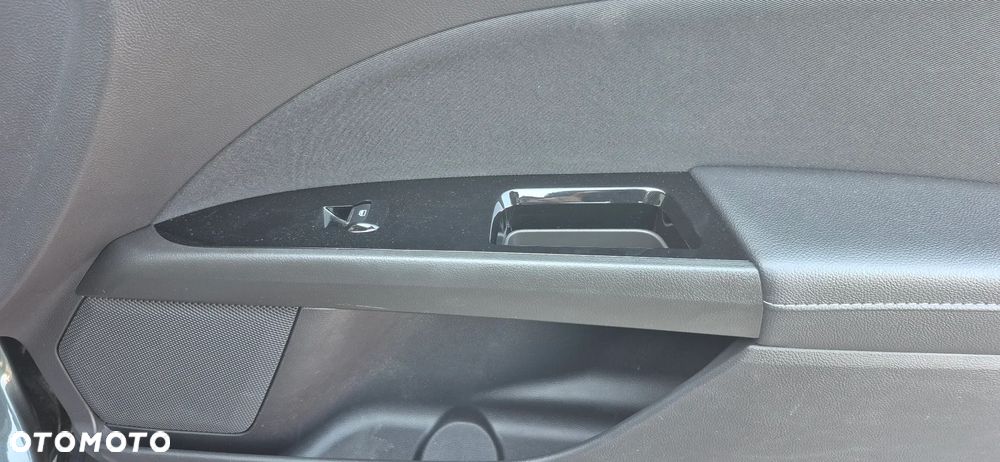 Ford Mondeo - 16
