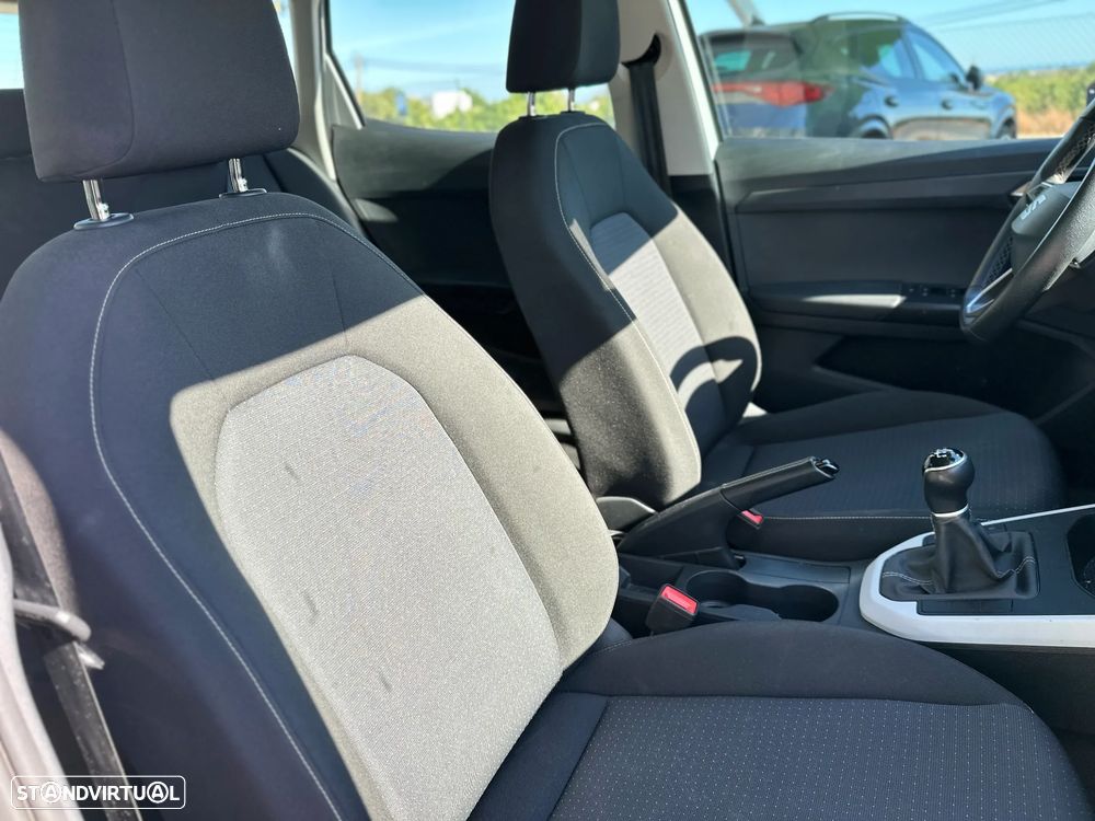 SEAT Arona 1.0 TSI - 10