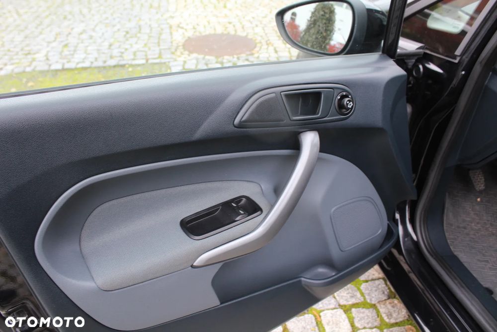 Fiat Punto 1.2 16V Dynamic - 19