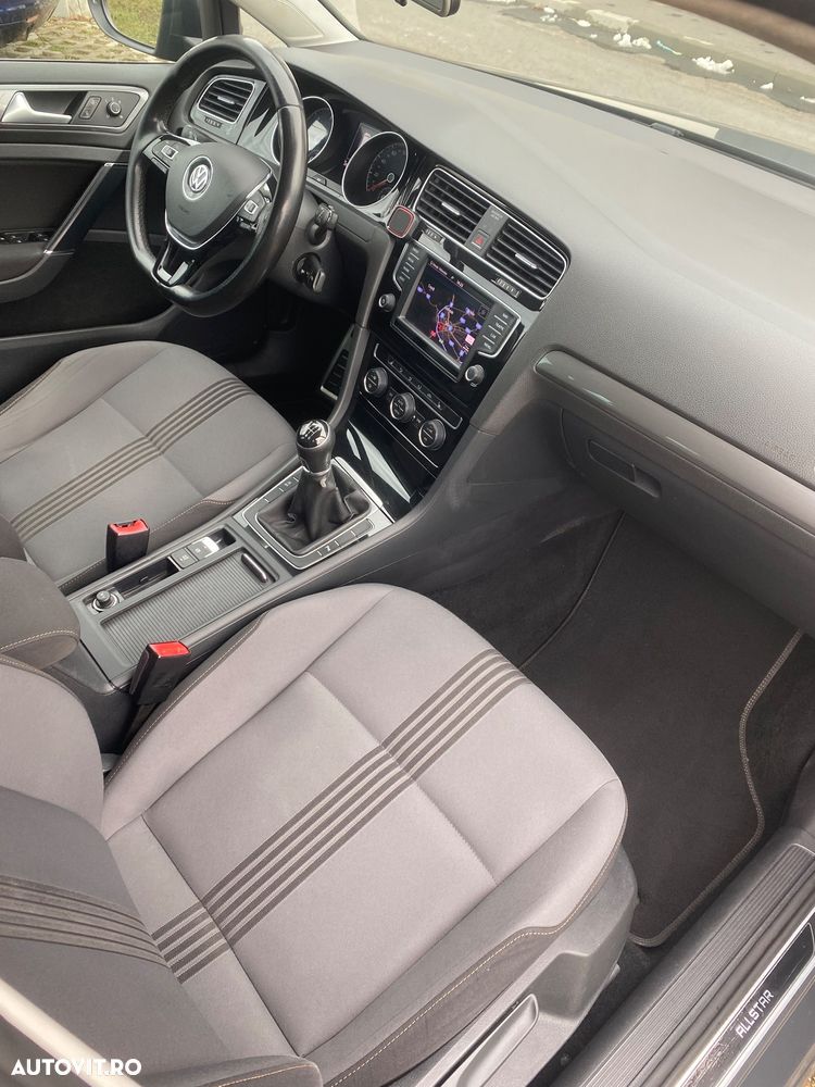 Volkswagen Golf 2.0 TDI BlueMotion Technology Allstar - 7