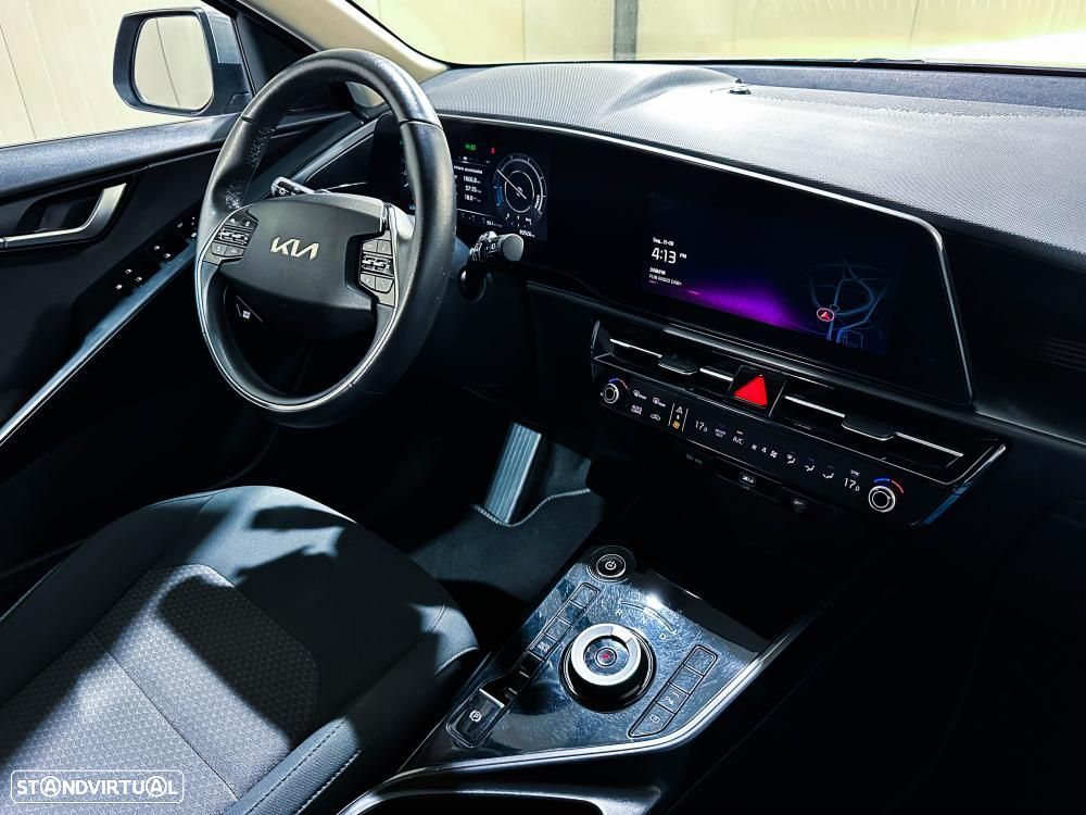 Kia Niro EV 64kWh Drive - 33