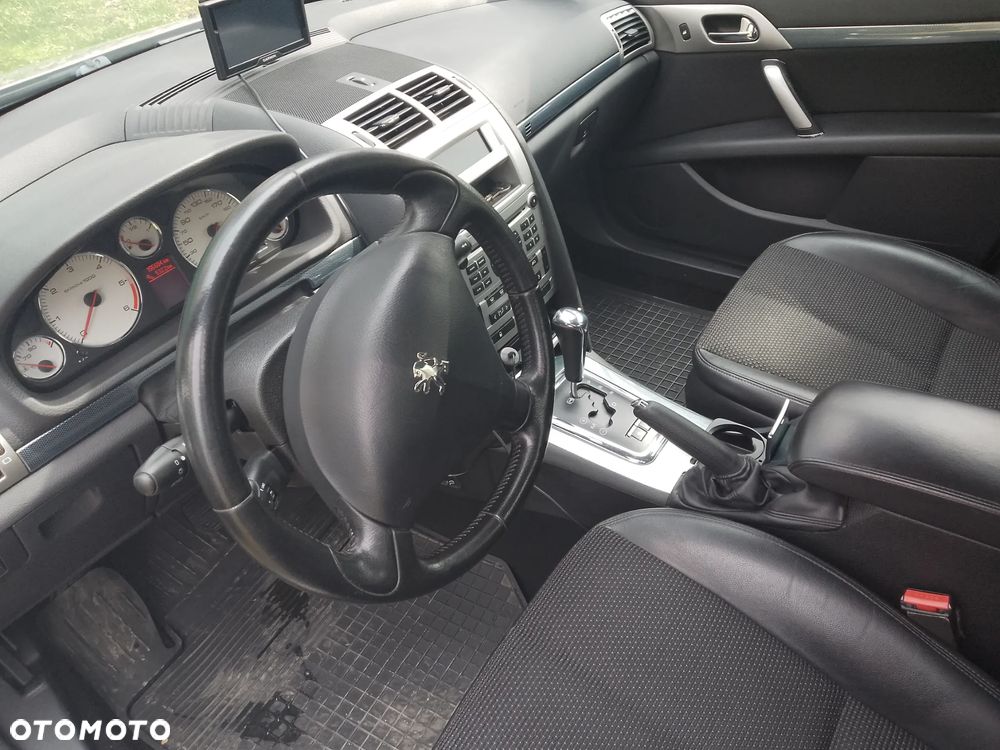 Peugeot 407 - 7
