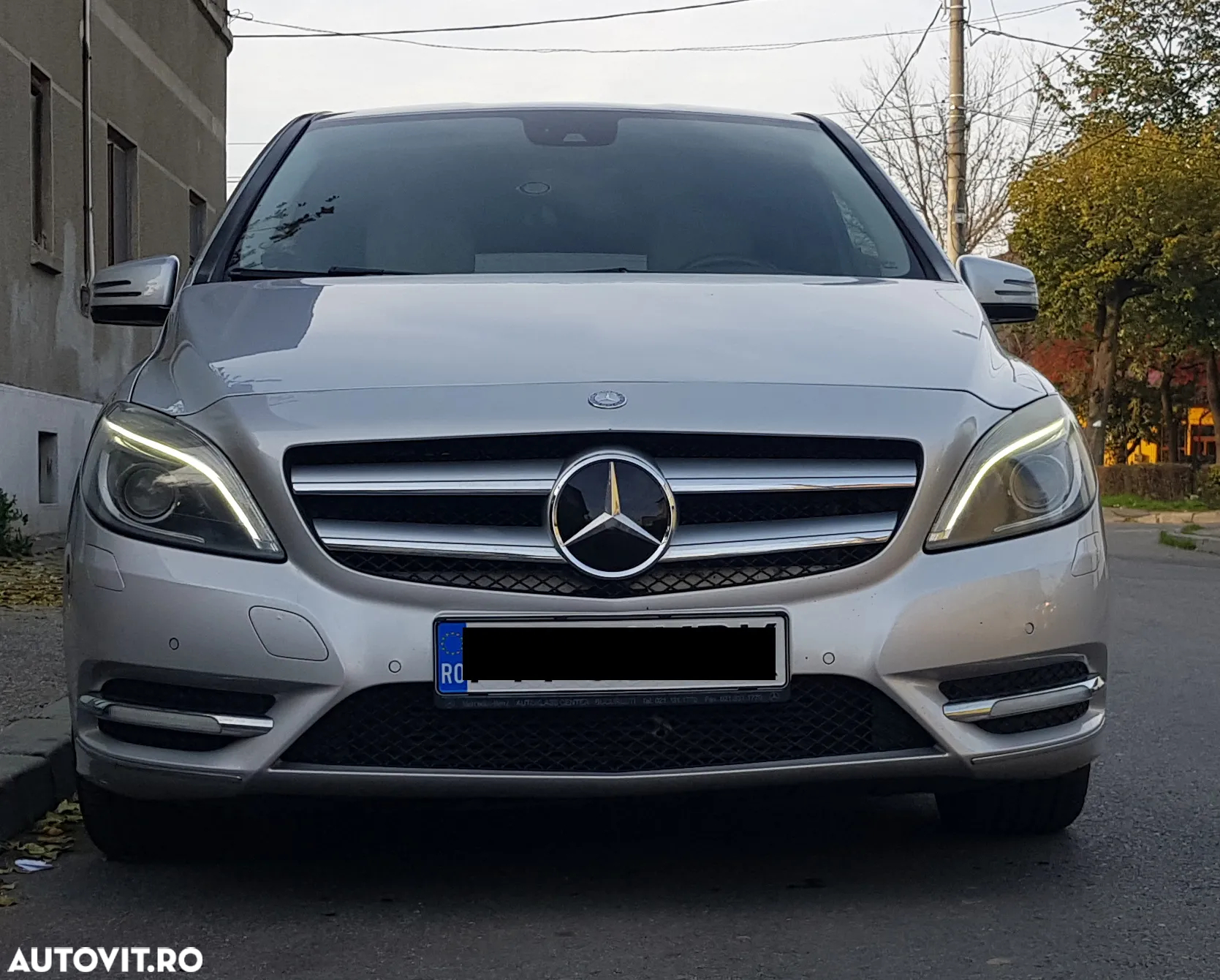 Mercedes-Benz B - 2