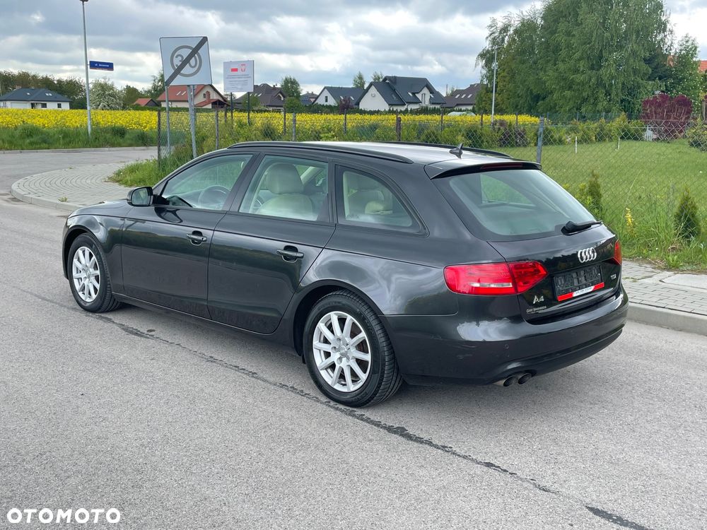 Audi A4 Avant - 37