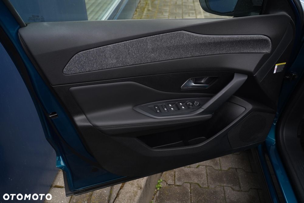 Peugeot 408 1.2 PureTech mHEV Allure S&S e-DSC6 - 10