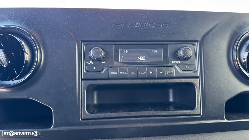 Mercedes-Benz Sprinter 314 CDI37 CX Automática - 17