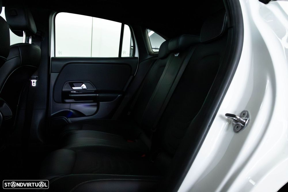 Mercedes-Benz GLA 200 d Style - 23