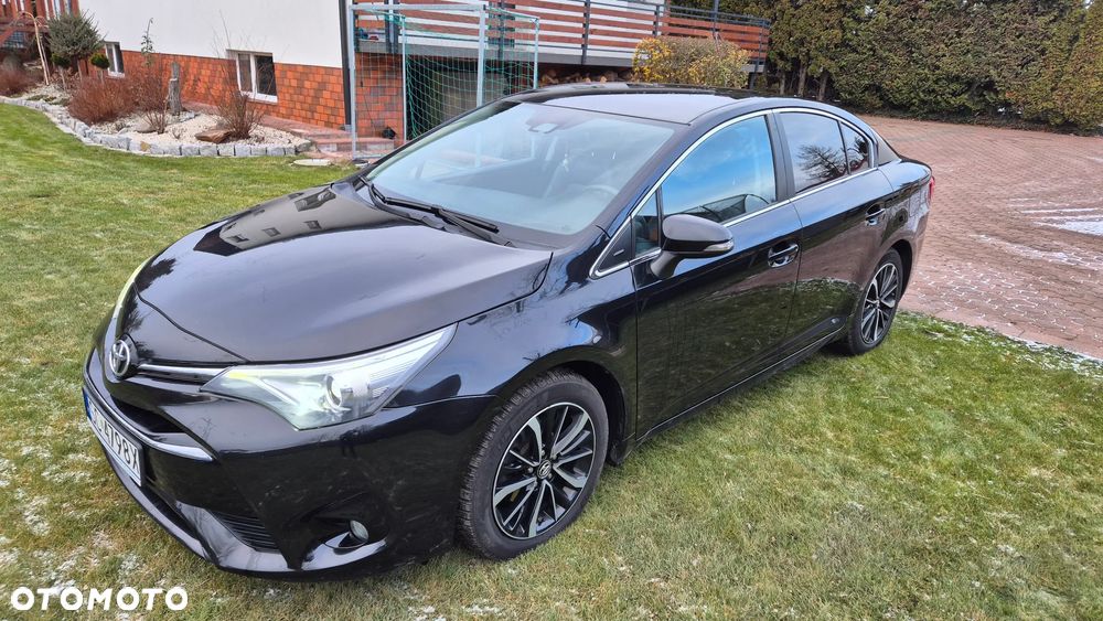 Toyota Avensis 1.8 Premium - 1
