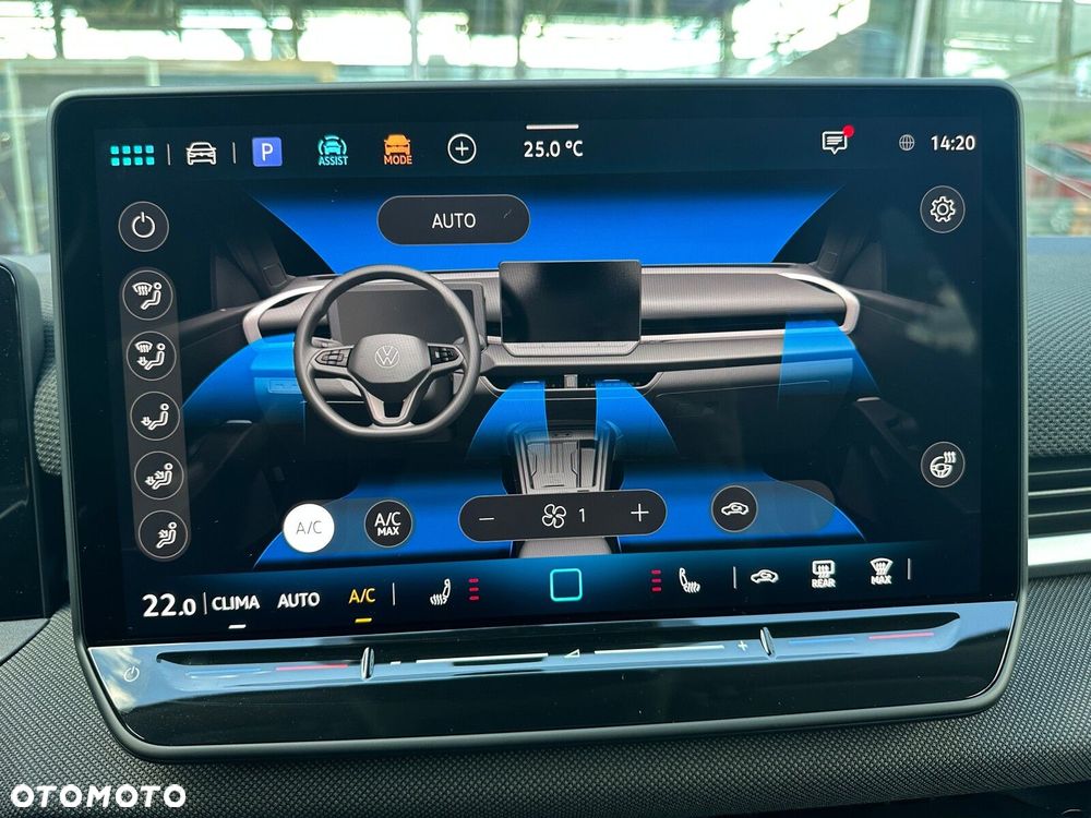 Volkswagen T-Roc 1.5 eTSI Life DSG - 21