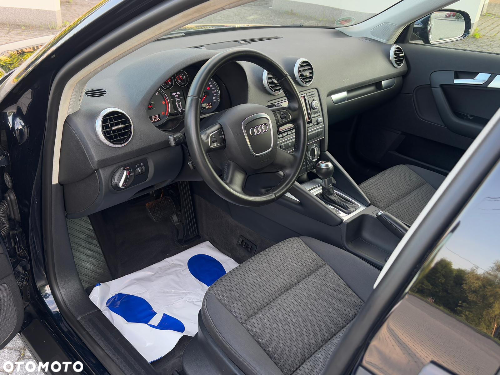 Audi A3 2.0 TDI Sportback DPF (DSG) S tronic Attraction - 7