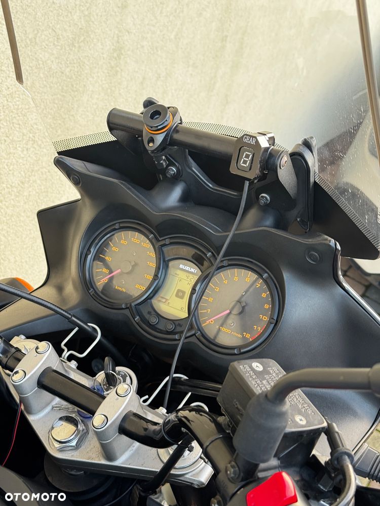 Suzuki Inny - 18