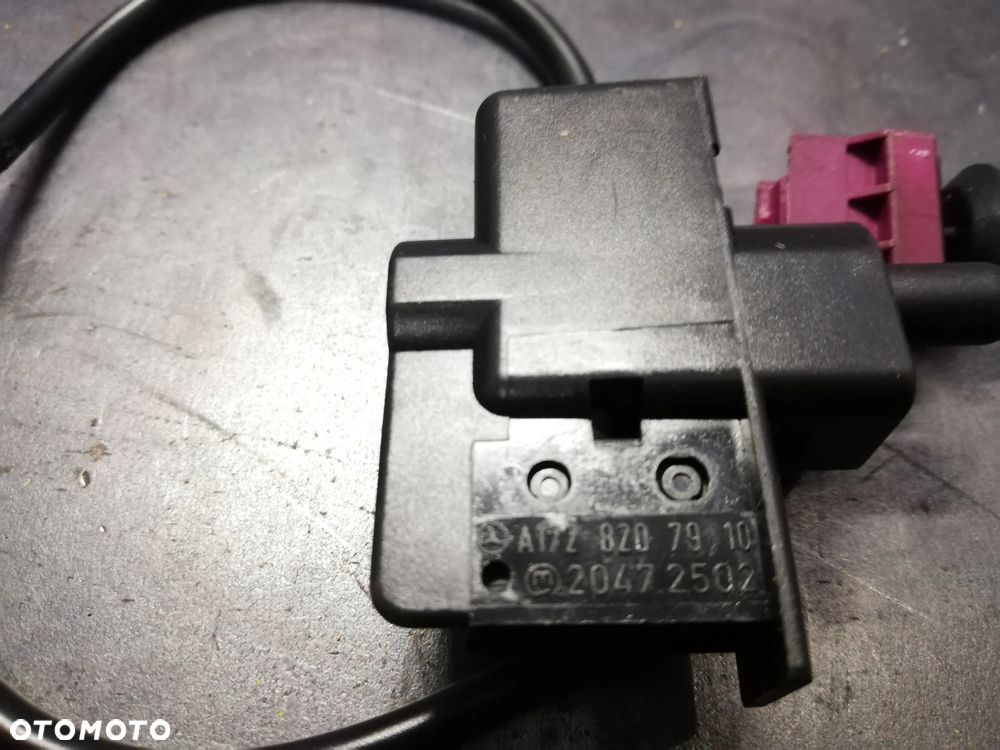 WYŁĄCZNIK KRAŃCOWY MERCEDES SL R231 SL OE A1728207910 - 2