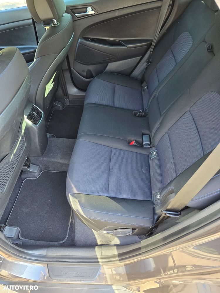 Hyundai Tucson - 12