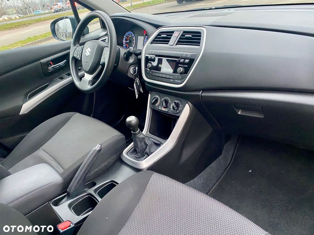 Suzuki SX4 S-Cross 1.6 VVT 4x2 Club - 13