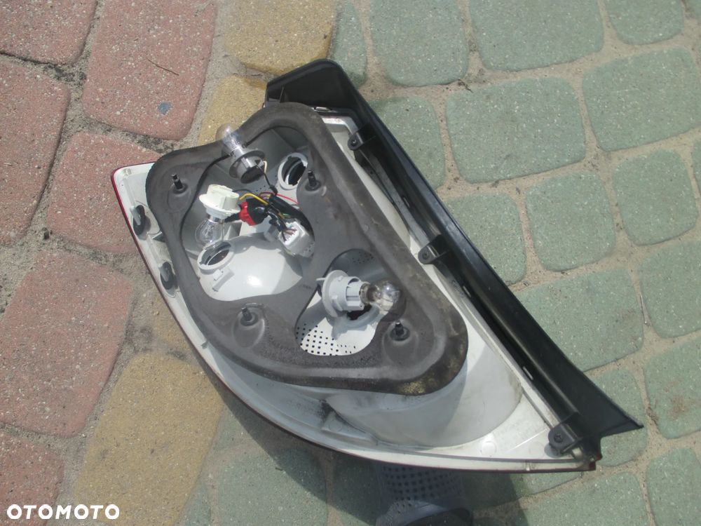 Klapa lampy belka Kia CEED KPL tył - 14