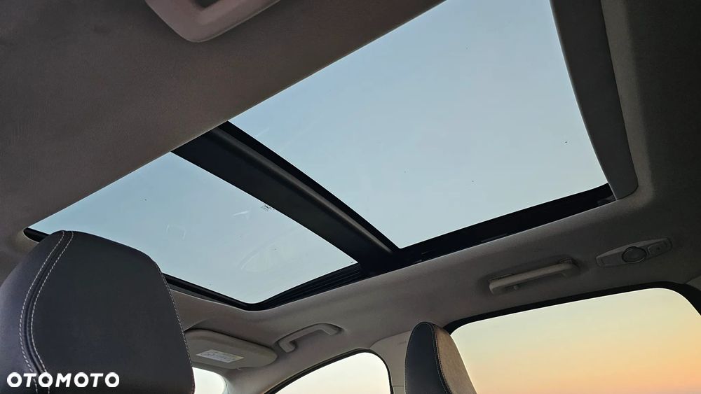 Ford Kuga 2.0 TDCi 4x4 Vignale - 16