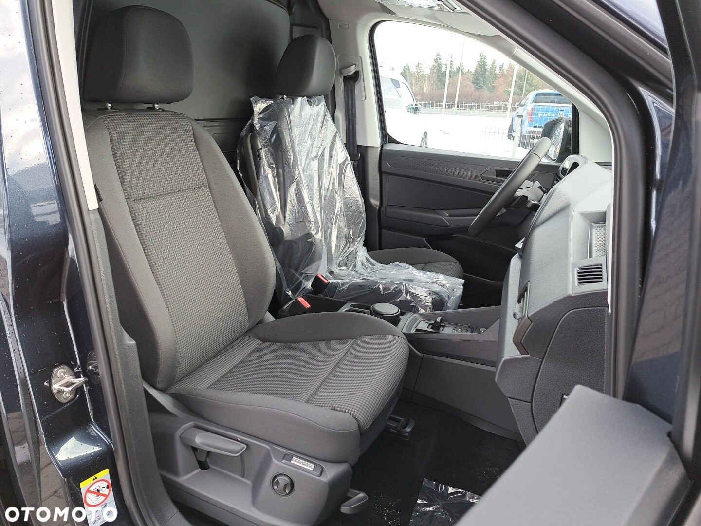 Volkswagen Caddy Maxi Cargo - 37