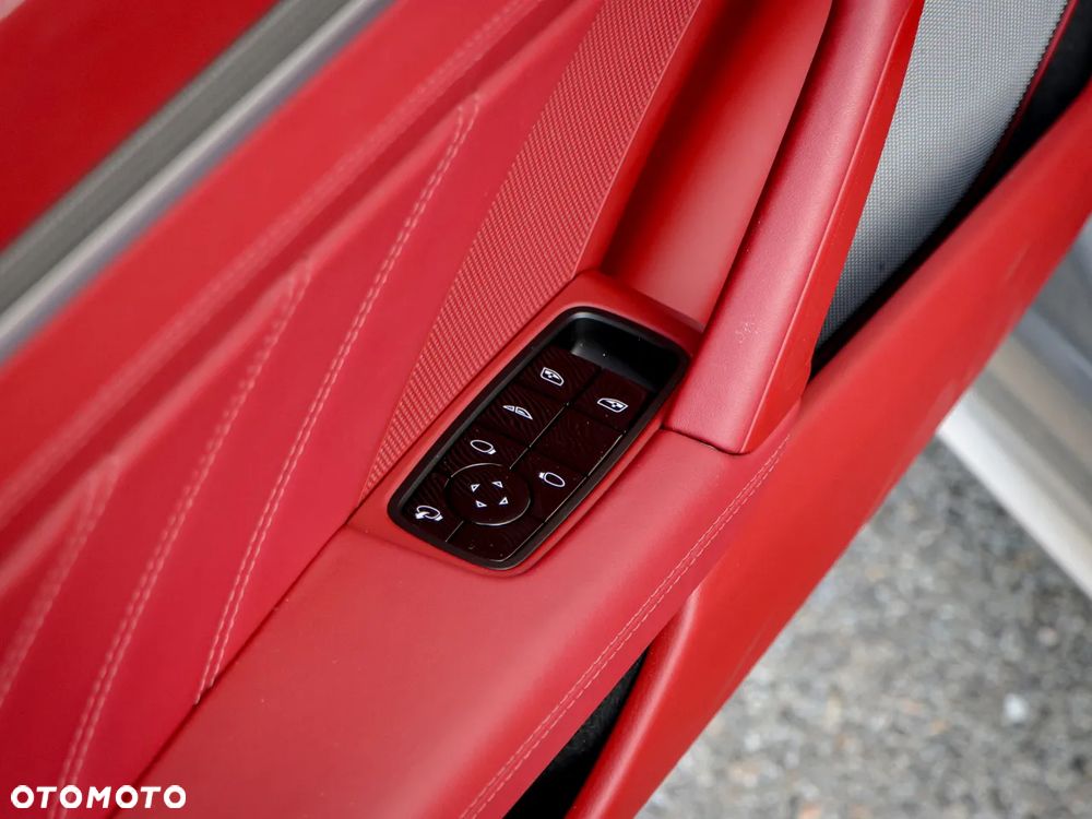 Porsche 911 Turbo S - 12