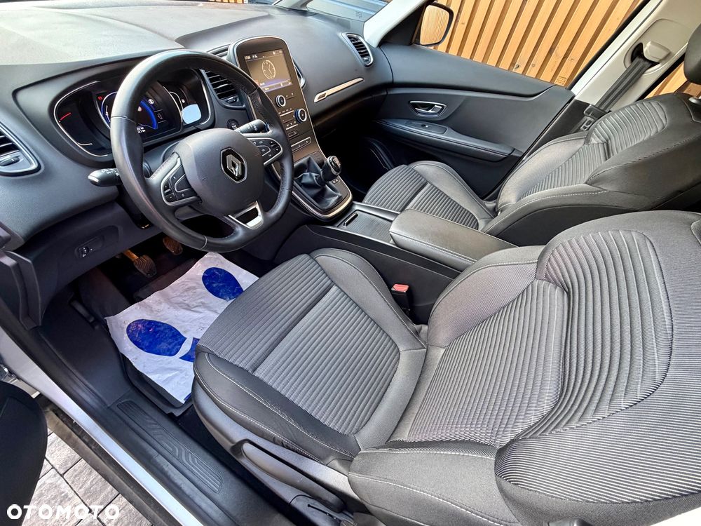 Renault Grand Scenic BLUE dCi 120 BUSINESS EDITION - 22
