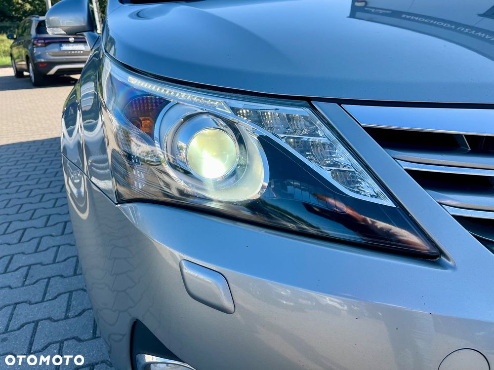Toyota Avensis 2.0 D-4D Premium - 21