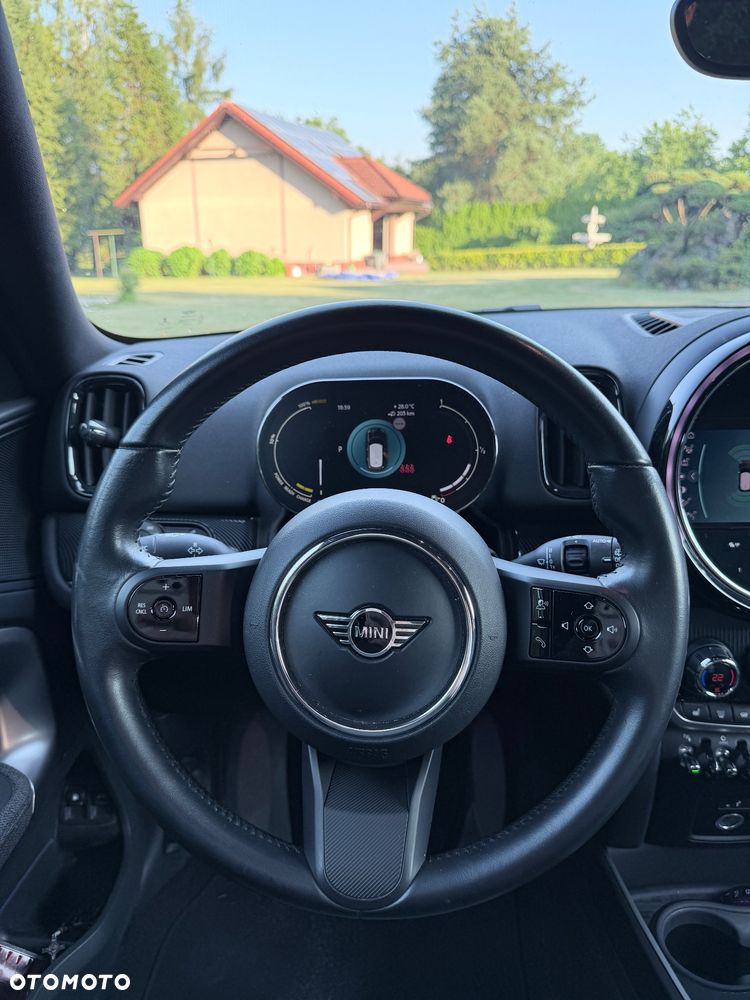MINI Countryman Cooper SE ALL4 Classic Trim - 8