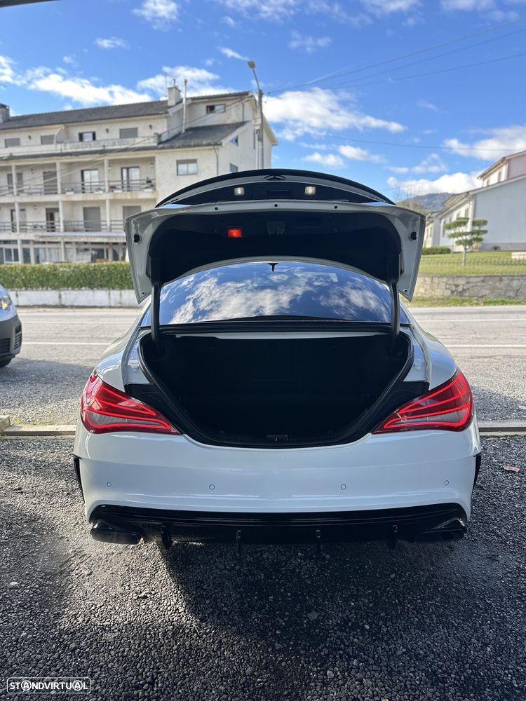 Mercedes-Benz CLA 45 AMG 4Matic 7G-DCT - 8