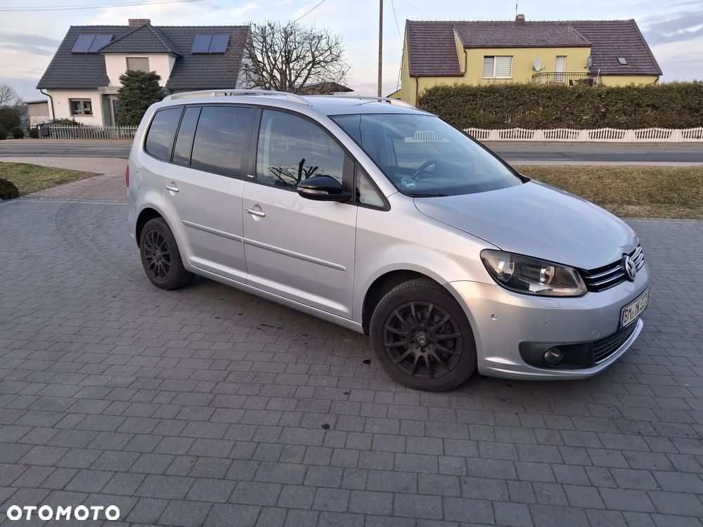 Volkswagen Touran 1.2 TSI STYLE - 1