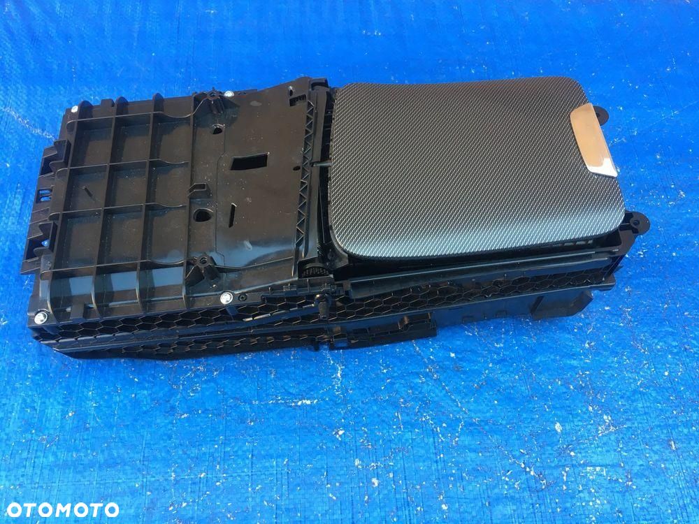 Mercedes W206 C Klasa Schowek Podłokietnika Tunelu Środkowego A2066805705 - 3