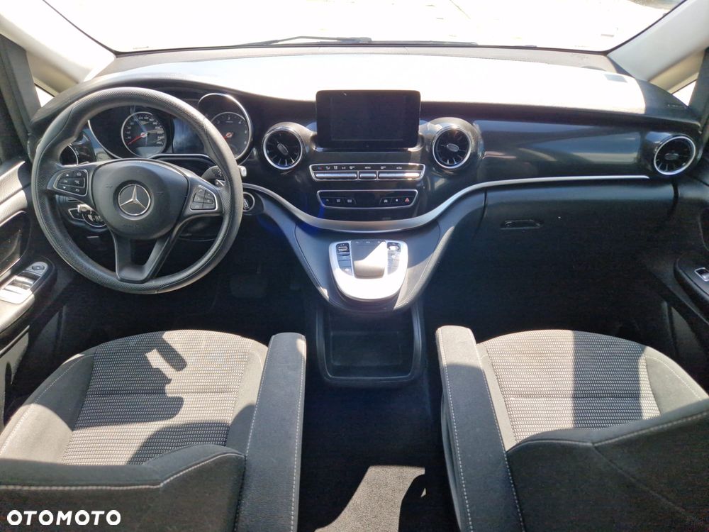 Mercedes-Benz Klasa V 220 d extralang 9G-TRONIC Special Edition Style - 16