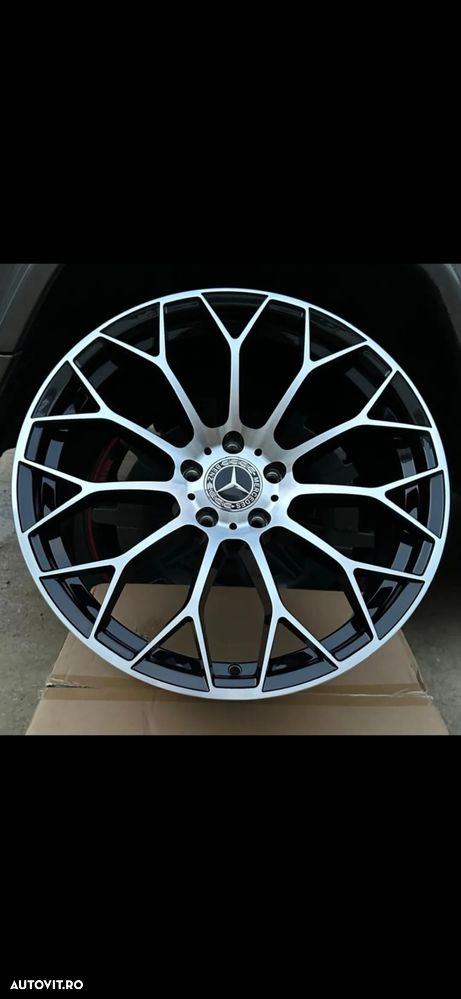 Mercedes-Benz E 220 d 4MATIC - 25