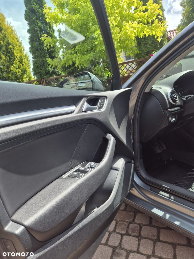 Audi A3 Limousine 1.4 TFSI CoD Ambiente S tronic - 29