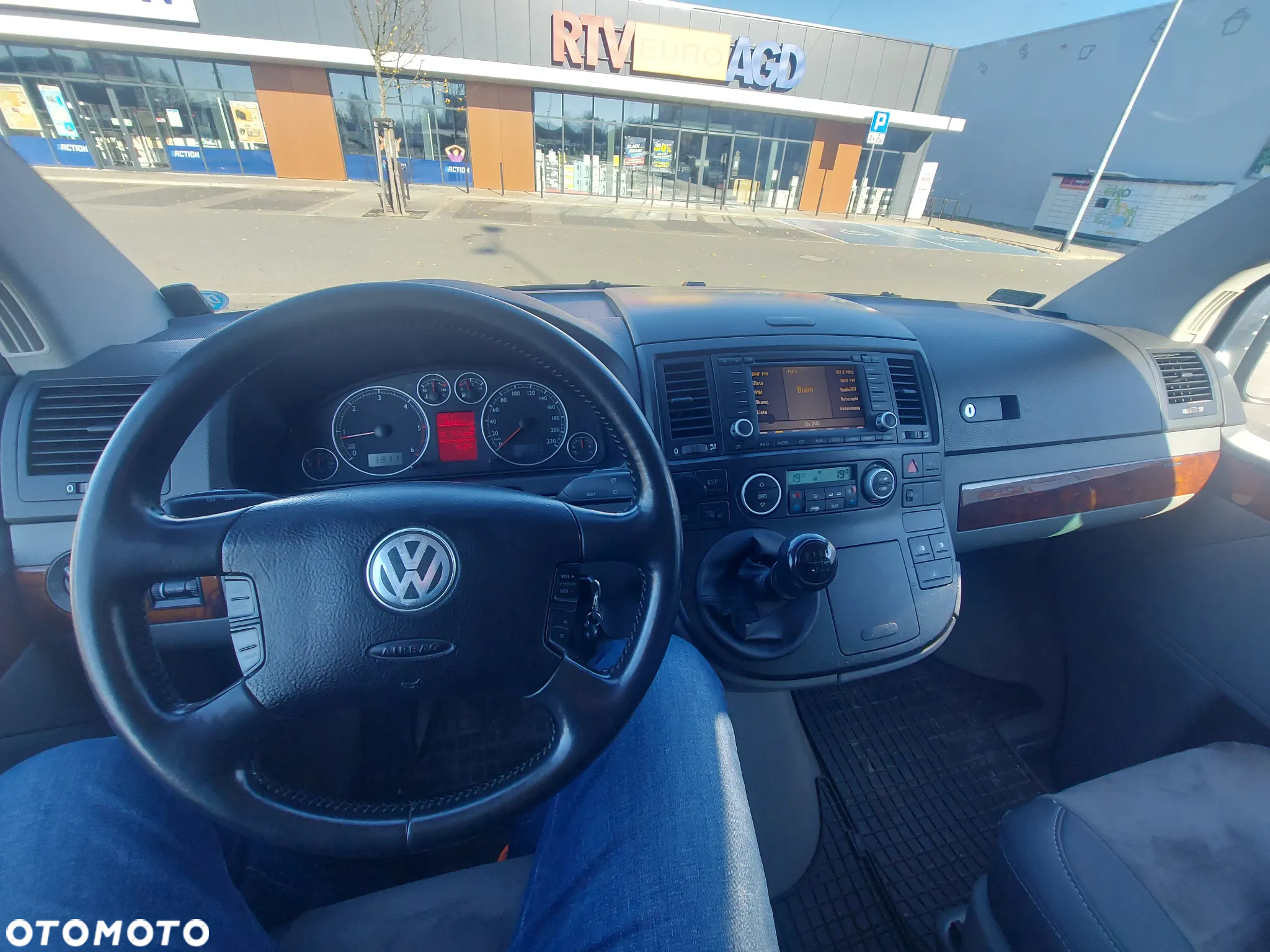 Volkswagen Multivan TDI L1 Highline - 6